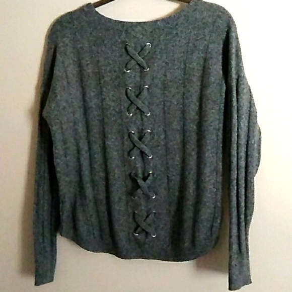 Pink Rose Crew Neck Pullover Grey Wide Ribbed SZ M Juniors Lace Up Back - Picture 5 of 8